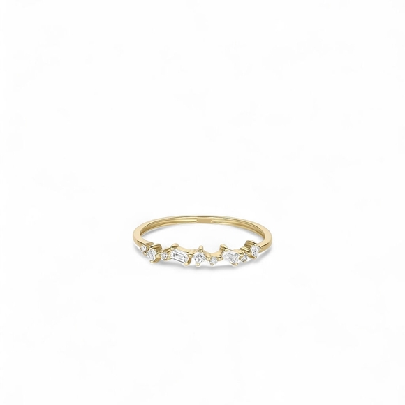 Gorjana Diamond & White Sapphire Amara Cluster Ring β Size 6 - Picture 2 of 10